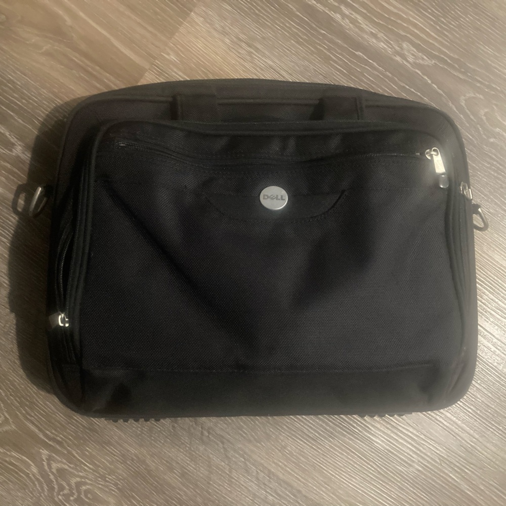 Dell laptop bag (missing shoulder strap)
